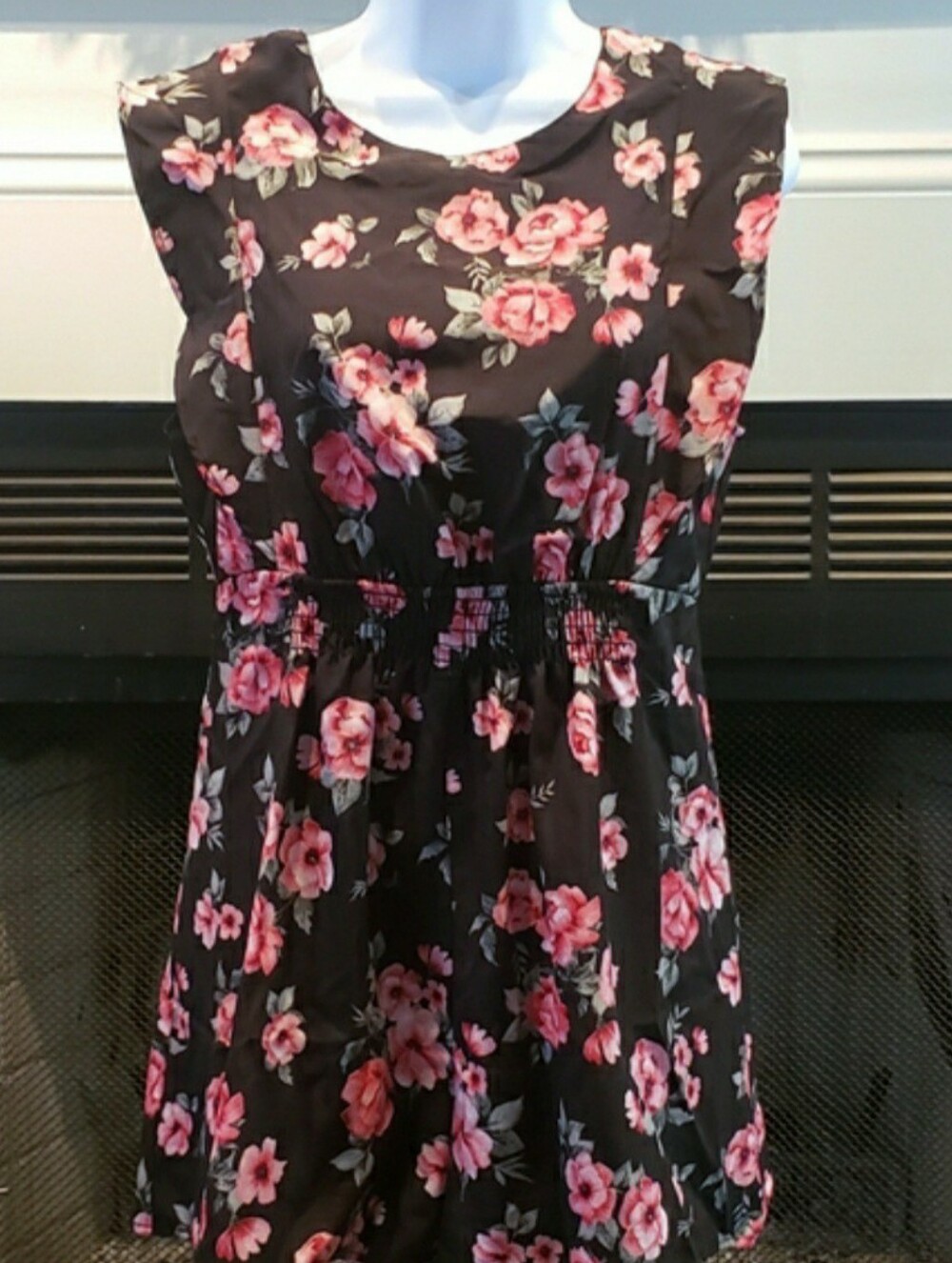 NWOT Bongo Festival Open Back Floral Romper Shorts